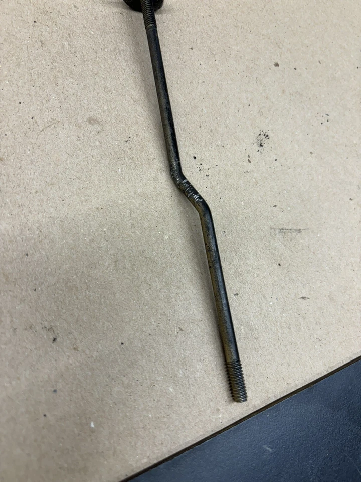 76 77 78 79 80 GM OLDSMOBILE CADILLAC 4BBL OFFSET V8 AIR CLEANER FILTER STUD OEM - Image 3 of 4