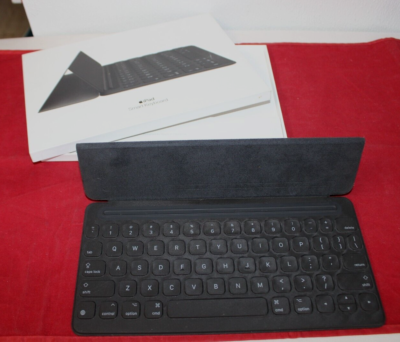 Apple iPad Smart Keyboard ブラック MX3L2LL/A Apple MX3L2LL/A Smart Keyboard Folio/Case - Black | eBay