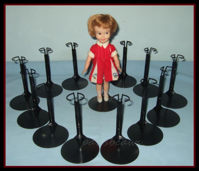 Beyonce Cowboy Carter 12 Supporti Per Bambole Kaiser 20SM - Per Betsy McCall, Penny Brite, Bambole Alte 8-9 Pollici Supporti Display Bambole Collezione - Foto 11