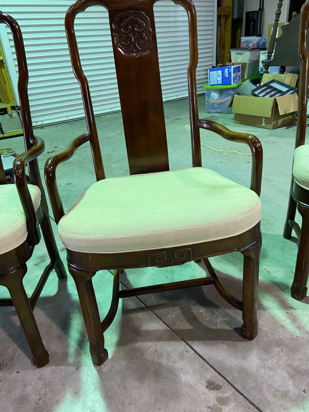 Drexel Heritage Mahogany dining room (ming treasures) set with 10