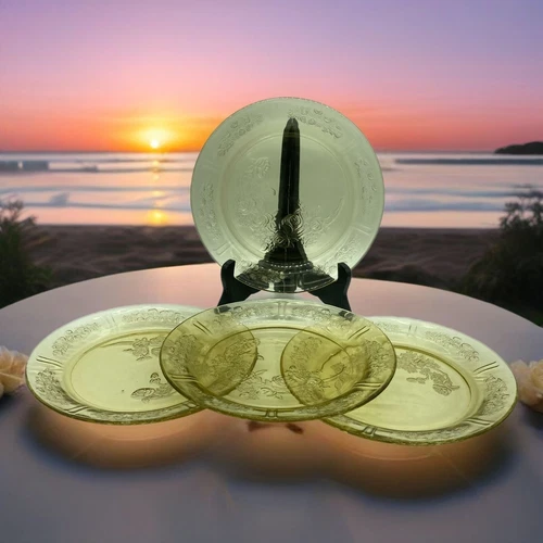 Vintage Federal Glass Co. Luncheon Plates Set 4 Yellow Sharon Cabbage Rose 9"dia