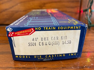Roundhouse - HO Scale - 5501 -CB&Q - 40' Box Car Kit - 39648