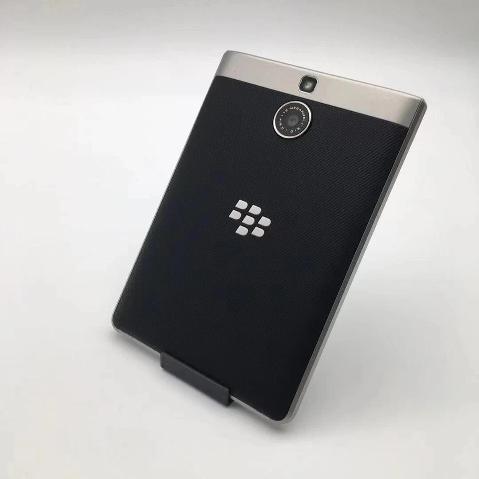 Unlocked BlackBerry Passport Q30 (SQW100-1) 32GB+3GB 4G Smartphone