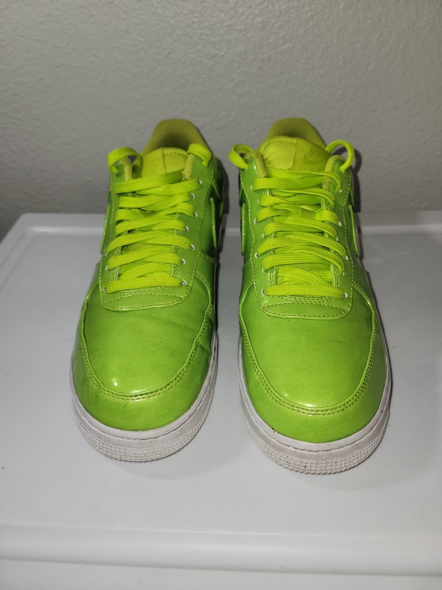 Nike Air Force 1 \'07 LV8 UV sneakers in the \