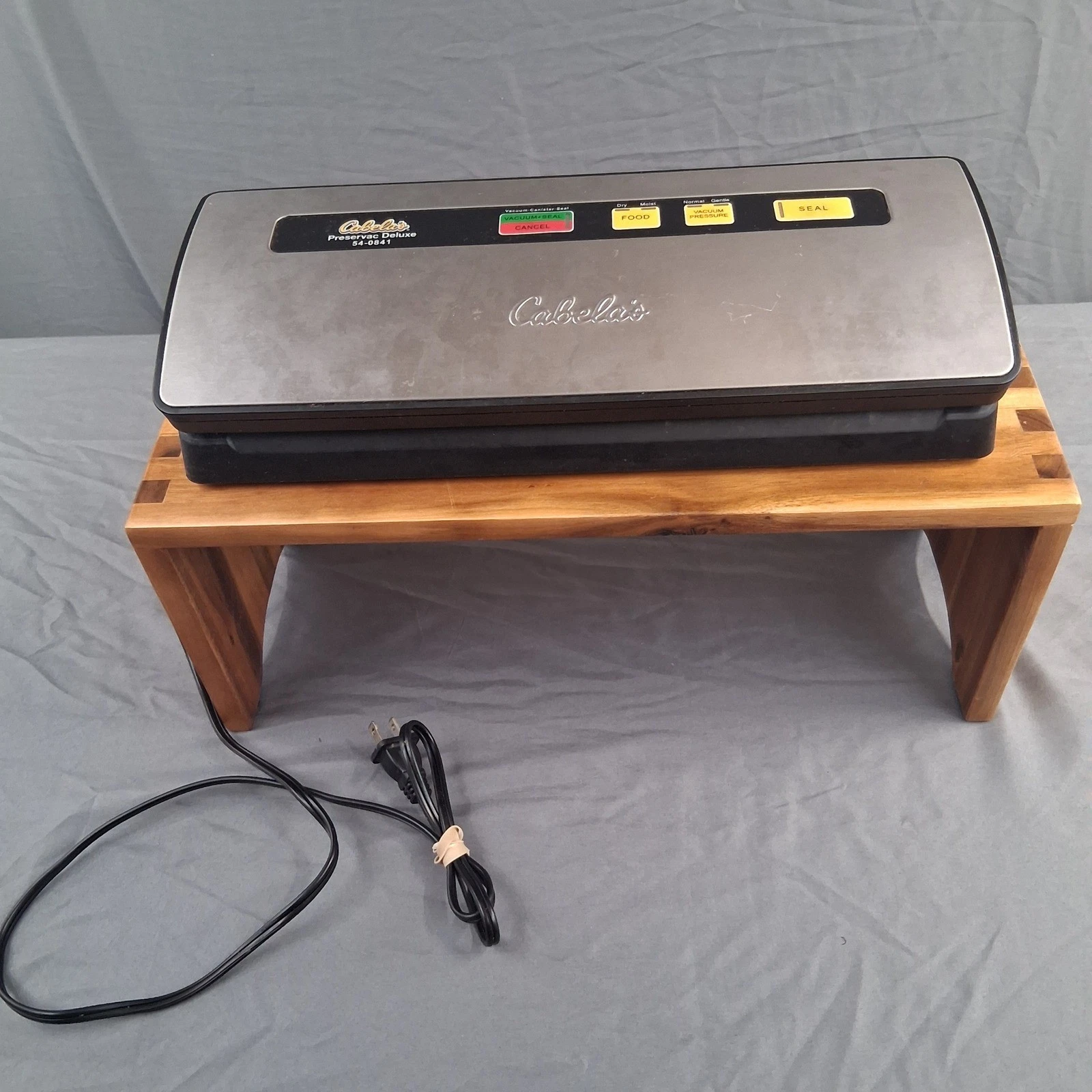 Cabelas Preservac Deluxe 54 0841 Vacuum Sealer Machine Food Preservation