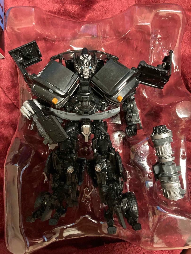 Transformers Studio Series Ironhide Figure SS-15 Takara Tomy Japan