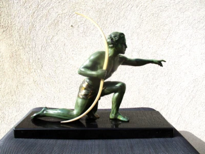 Statue en régule " Archer " Art Déco (Jean de Roncourt ) - Photo 1/4