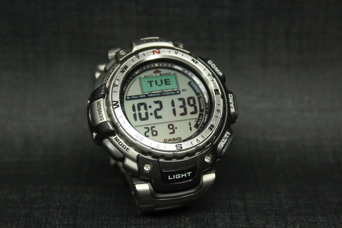 Reloj de cuarzo CASIO Pro Trek PRG-40 con triple sensor, correa de resina, reloj de senderismo.