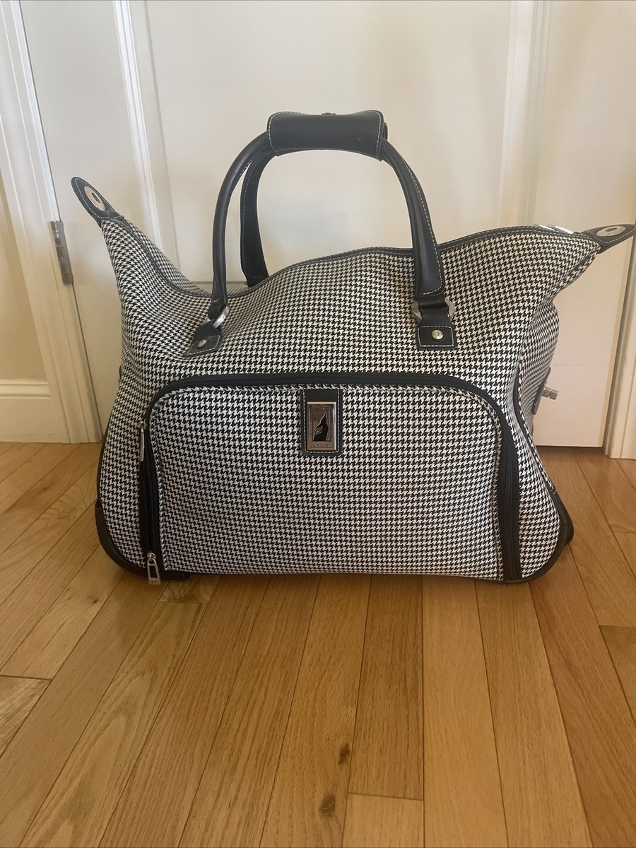 London fog 20 inch Cambridge wheeled club black and white