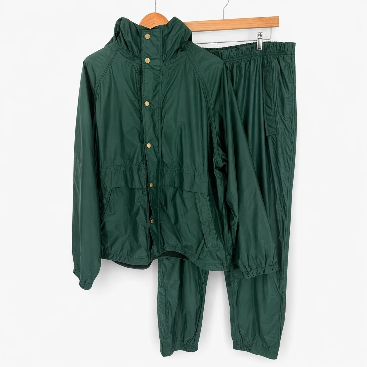 Woolrich Rain Suit XL Dark Pine Green Jacket Pants Waterproof Nylon Set Outdoor
Opens in a new windo