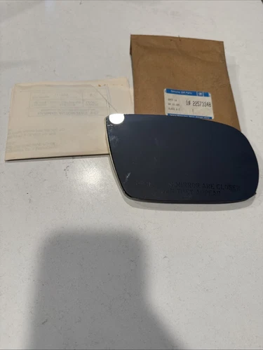 New GM 22573348 Mirror Glass 1993-98 Skylark 92-98 Grand Am 97-99 Cutlass RH
