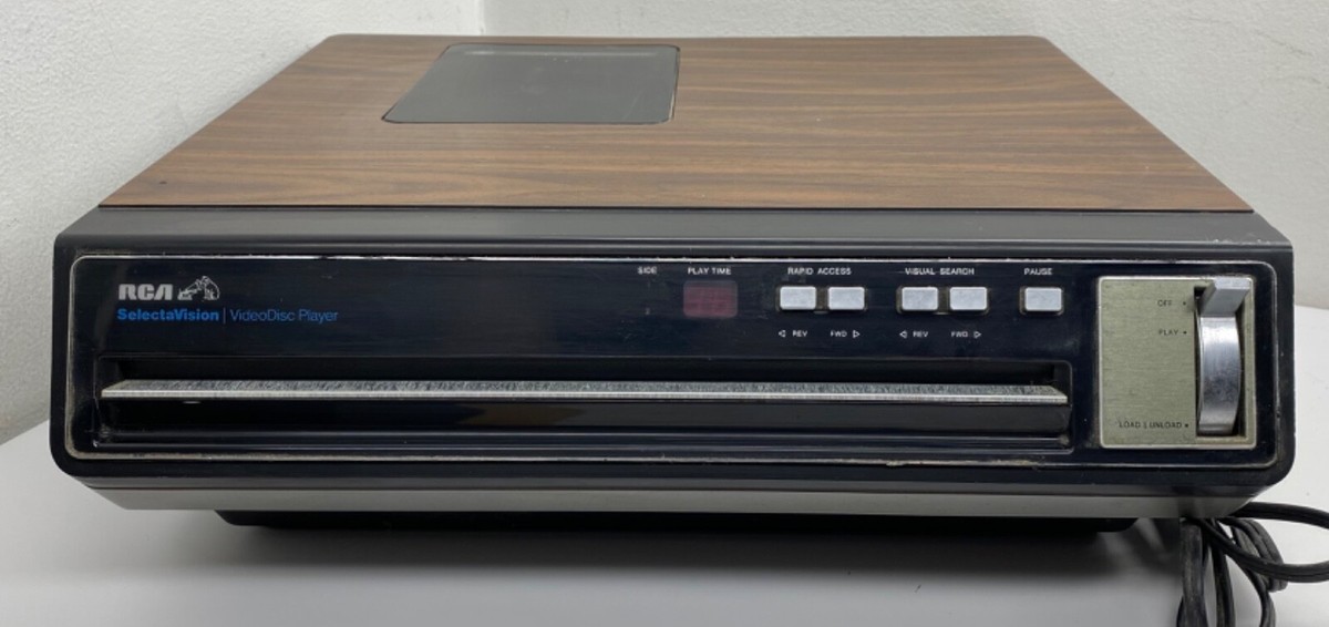 Vintage 1980's RCA SelectaVision Model SFT 100 W CED VideoDisc