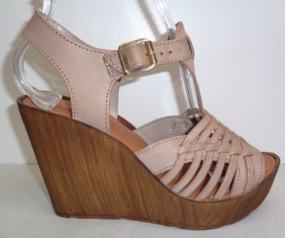 Kenneth Cole Reaction Size M CAPELLINI Taupe Wedge Sandals New Womens  Shoes