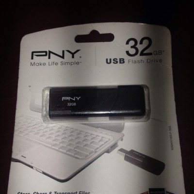 Pny 32 Gb Usb Flash Drive Store Share Transport Files New In Packaging 32 Gb Usb
