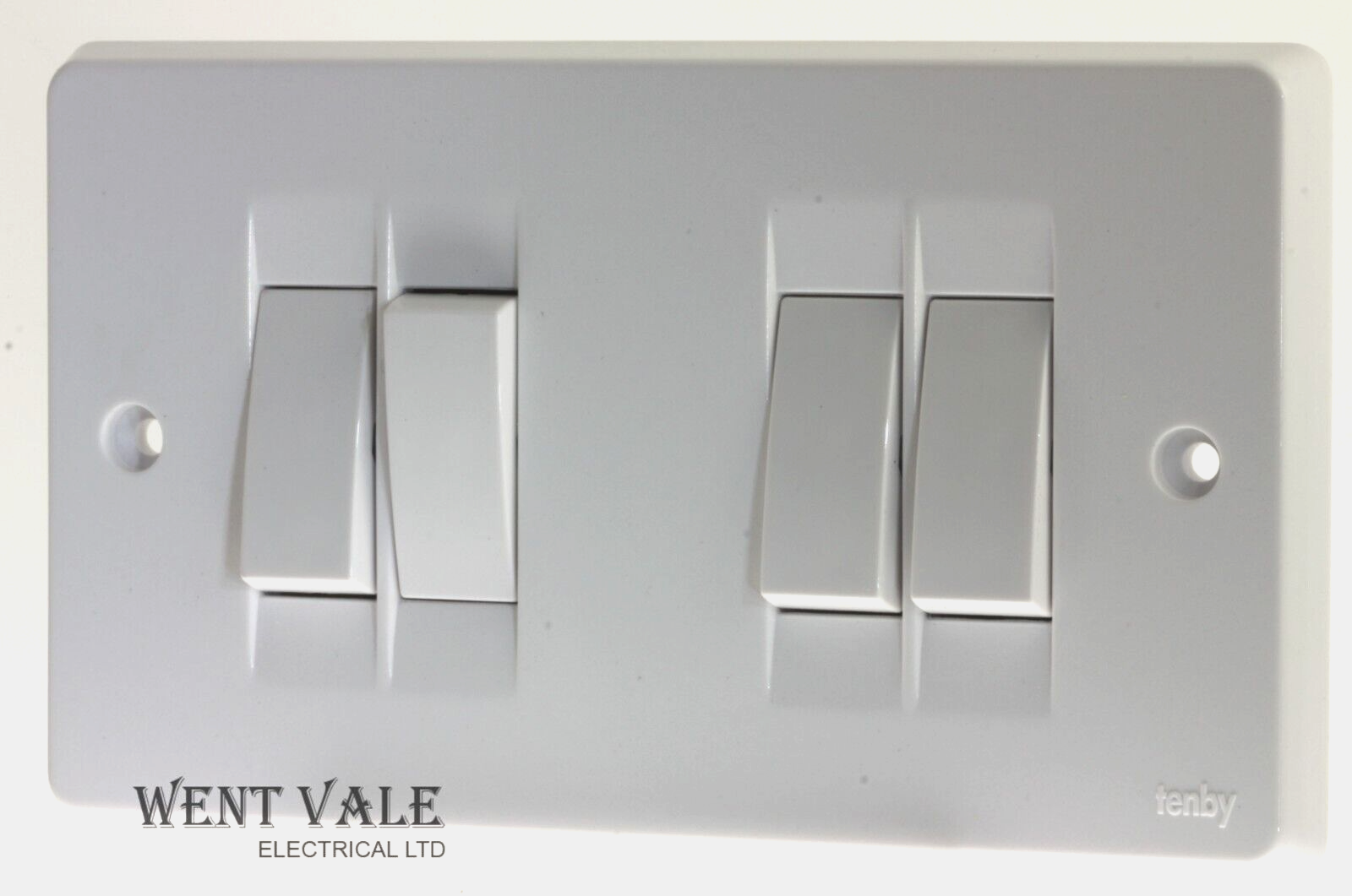 Tenby-Legrand - 7360 42 - 10a Four Gang Two Way Plate Switch New