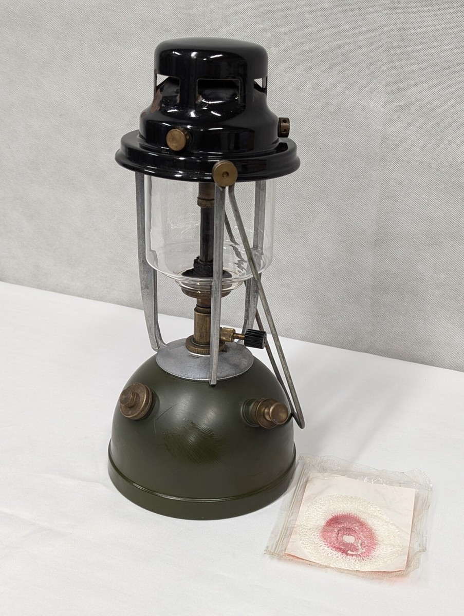 British Army - Military - MOD - Willis & Bates M320 Vapalux Lamp