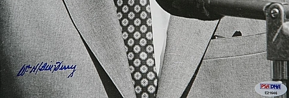 Bill Terry Signed Auto 11x14 Photo PSA/DNA E21646 HOF - Image 2 of 2