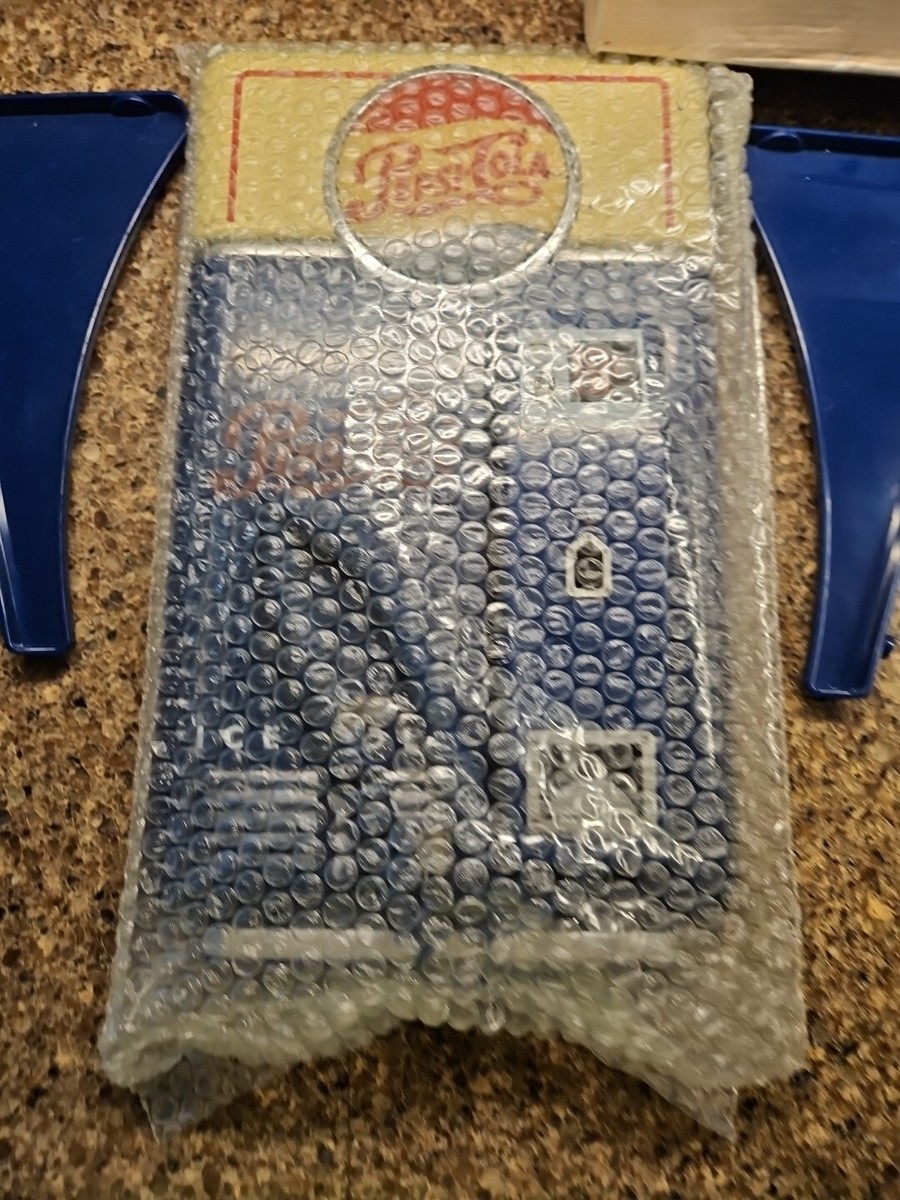 Pepsi Cola 1995 Vending Machine Looking Telephone Phone