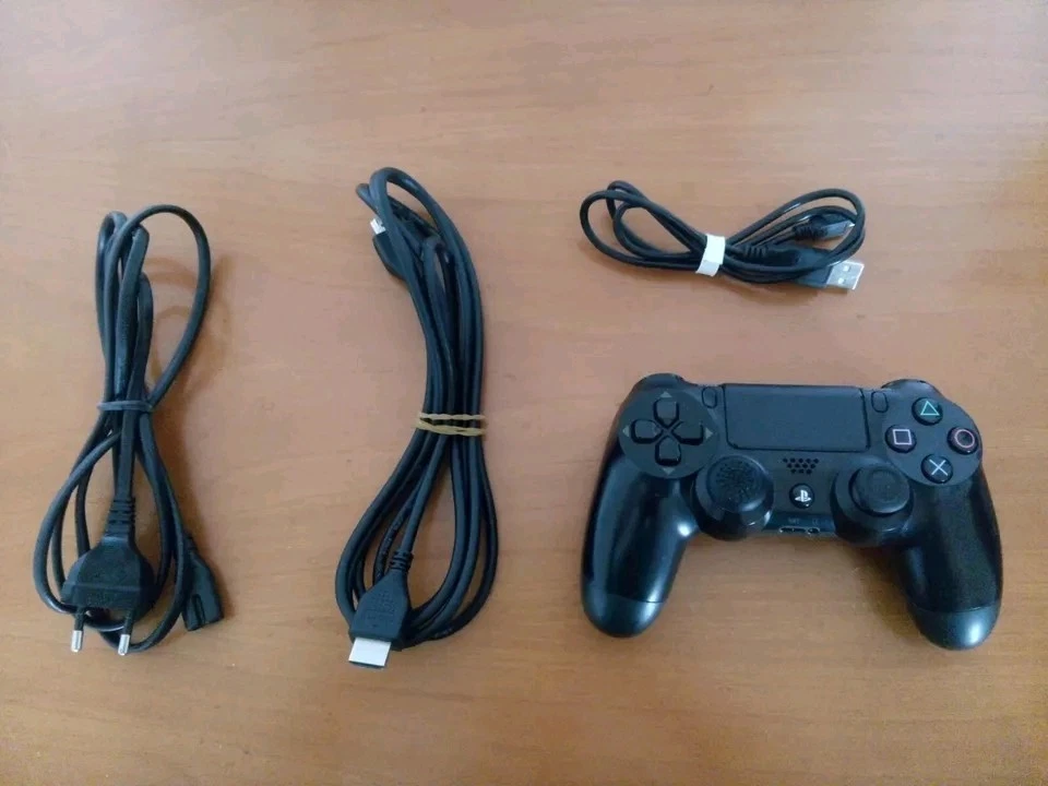 PlayStation 4 PS4 500GB  Come nuova +2 GIOCHI+Garanzia + SCONTO-SPED. GRATIS - Immagine 3 di 4