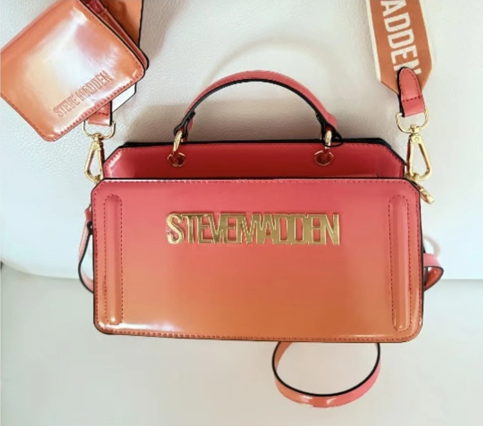 Bolso Bandolera Steve Madden Bevie Naranja Ombre con Tarjeta de Crédito Llavero Foto 2 de 4
