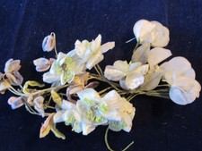 Vintage Millinery Flower Collection White Blue w/Velvet 1-2" H5595