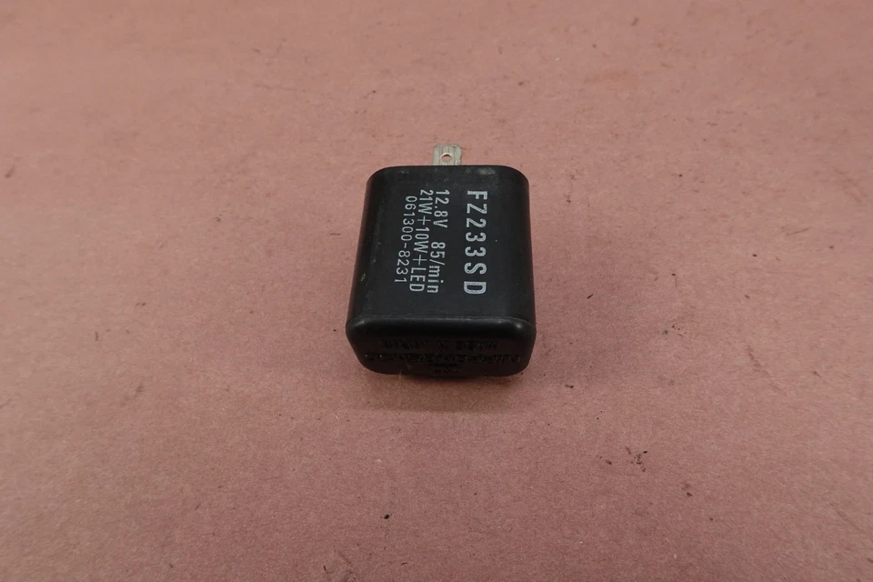 Sensor relé unidad de control Kawasaki Ninja ZX6R ZX600 2009-2012 Foto 3 de 4