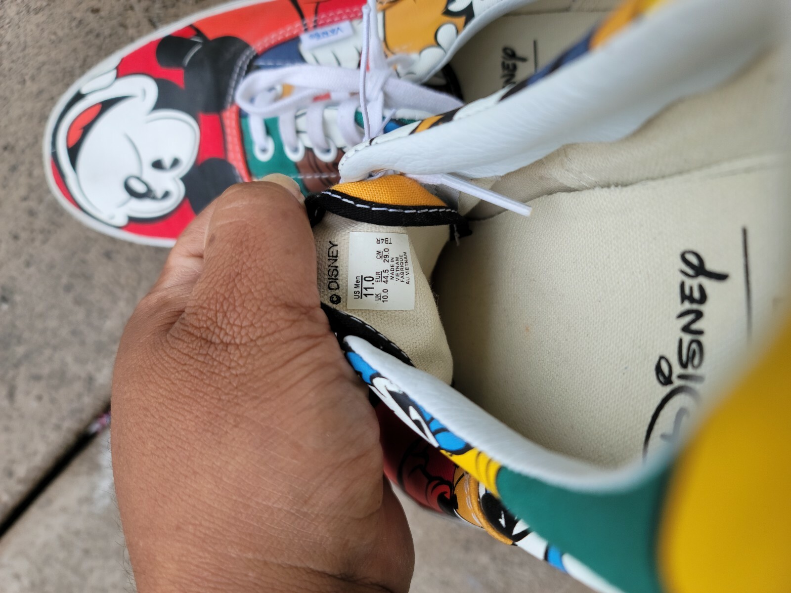 Vans Disney Era Mickey And Friends Size Mens Rare image 8