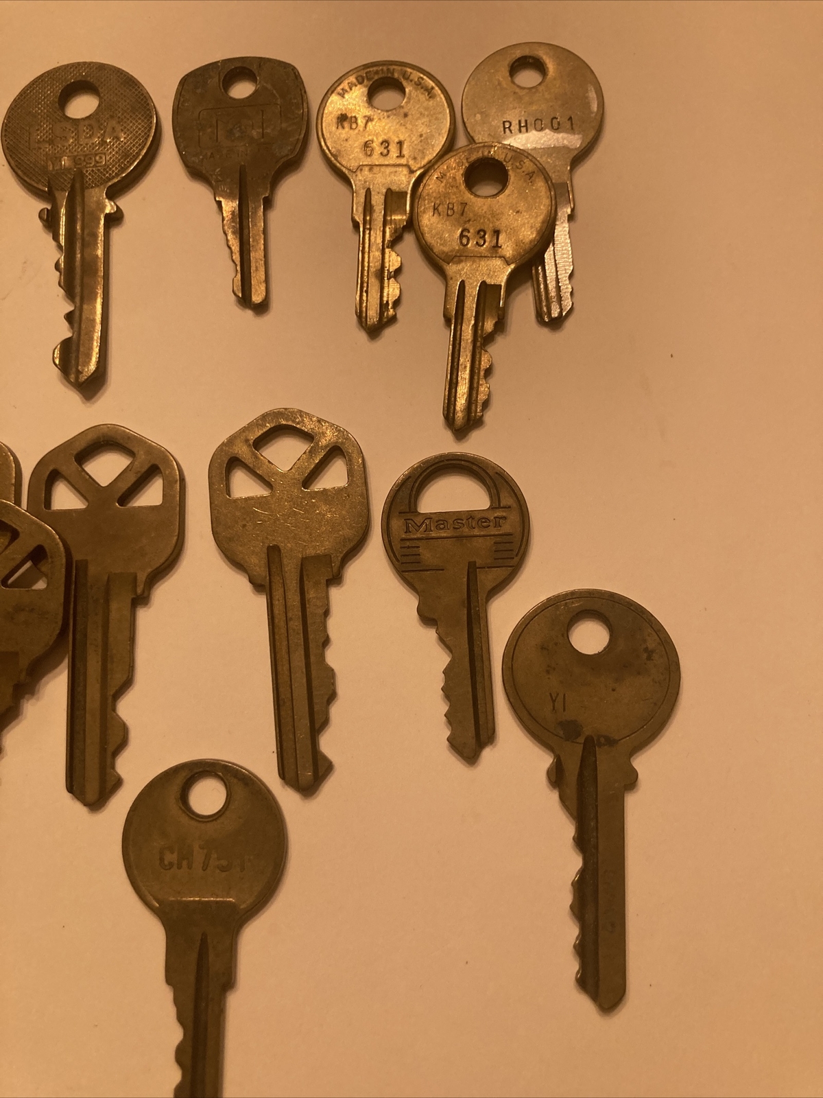 Lot Of 25 Vintage Brass Keys Chateau U.s. Lock Master eBay