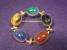 Signed AMCO 12k GF Egyptian Revival Scarab Carved Gemstone Pin Brooch