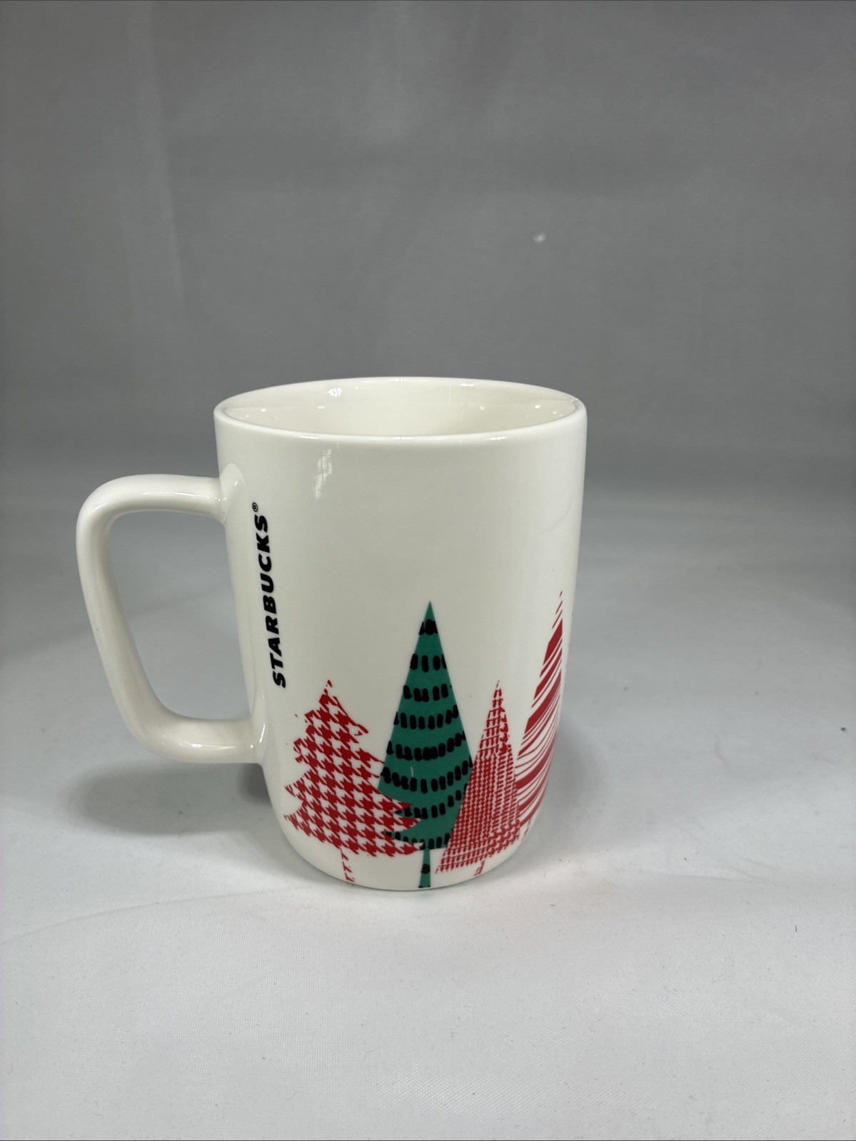 2017 Starbucks 12 oz Ceramic Christmas Tree Holiday Coffee Mug