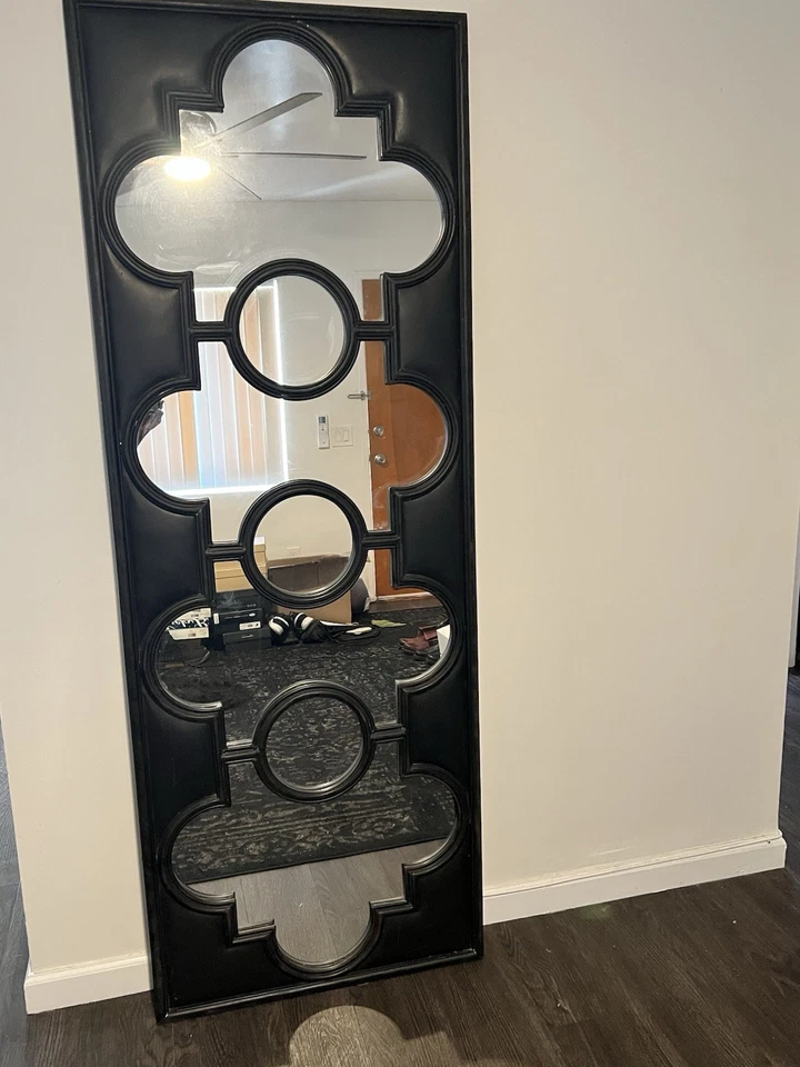 Espelho de assoalho vintage Z Gallery. Estilo contemporâneo/boho. Bronze escuro. 75hx27w - Imagem 2 de 2