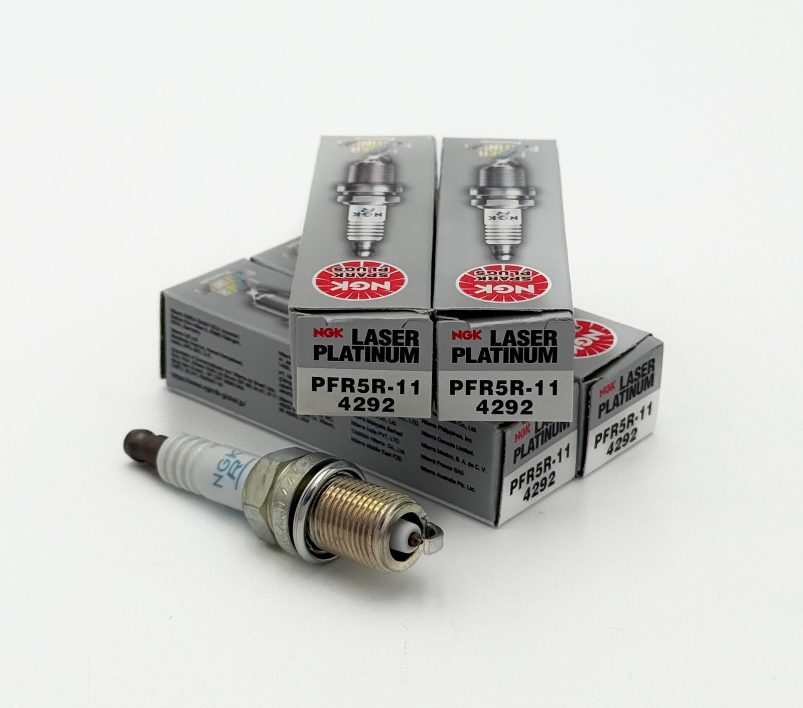 4x NGK PFR5R-11 Platinum Spark Plug 4292 For Mercedes C-Class W202 S202 C208