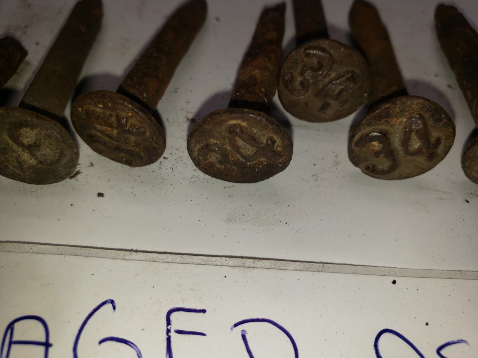 1934 34 AS IS LOT OF 18 RUSTY ROUND HEAD Vintage Railroad Date Nails