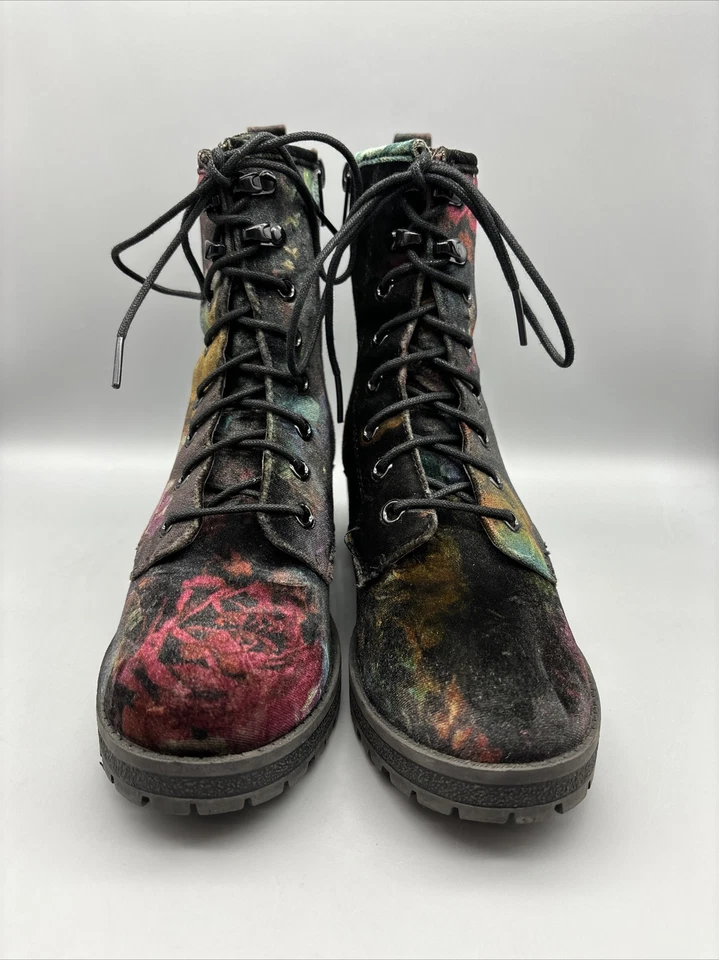 Madden Girl Eloisee Ankle Combat Boots Women’s Size 5.5 Black Velvet Floral - Image 2 of 4