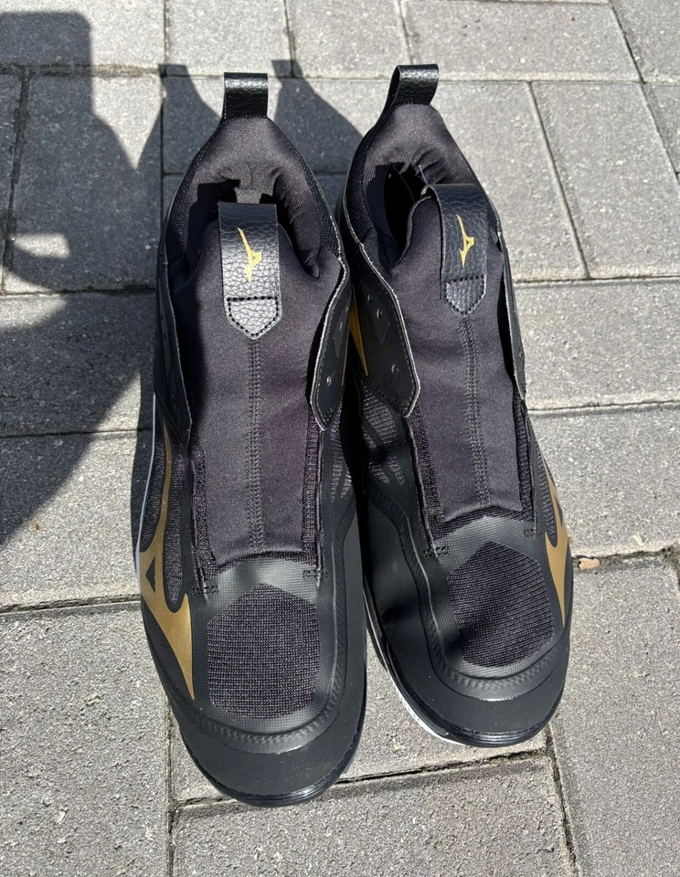 Zapato de Voleibol Mizuno WAVE MOMENTUM Negro x Dorado Talla: 14M (LEER DESCRIPCIÓN) Foto 3 de 4