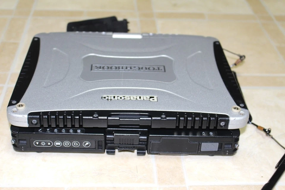 CF-19 MK3  TOUCHSCREEN WIND 7PRO 32 BIT GPS, OFFICE , 2GB , 128 SSD - Image 3 of 4