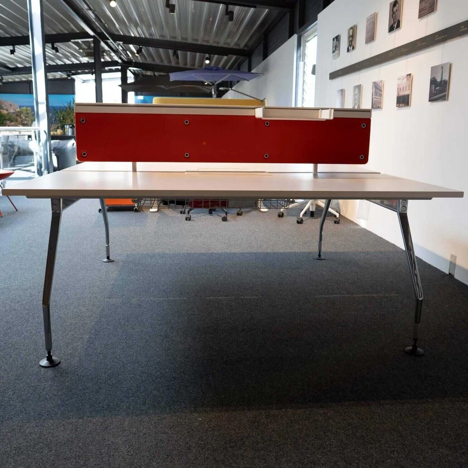 Vitra Schreibtisch Doppelarbeitsplatz Melamin Soft Light Stoff Plano Orange - Bild 4 von 4