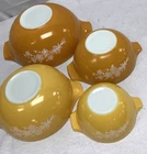 Pyrex Set of 4 Butterfly Gold Cinderella Nesting Mixing Bowls 444,443,442,441