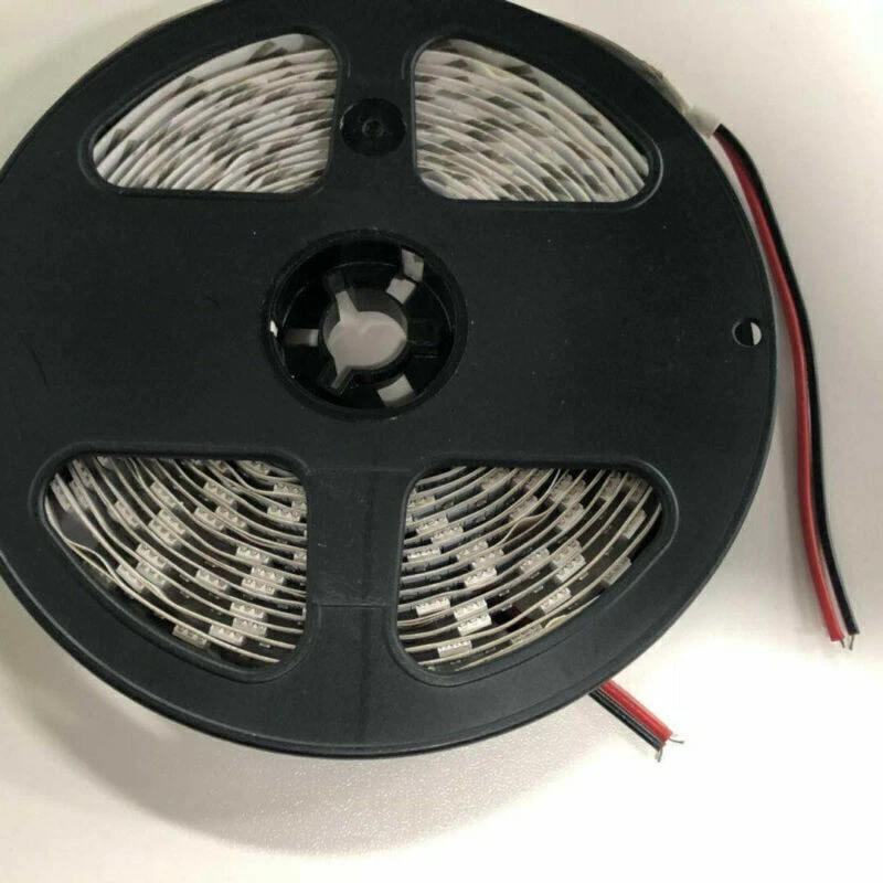 Lámpara de tira de luz LED flexible SMD 5050 16 FT 5 M blanco frío brillante 5 M 300 LED 12 V Foto 2 de 4