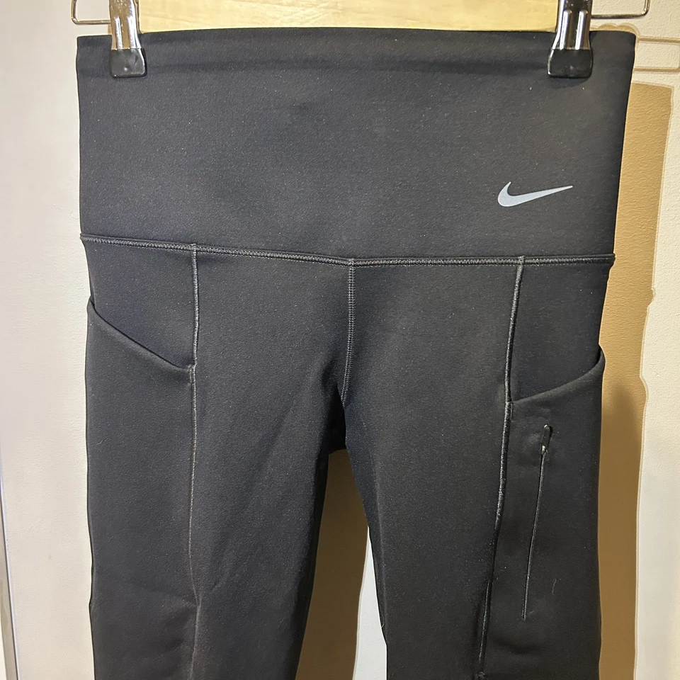 NUEVO CON ETIQUETAS - LEGGING NIKE GO MUJER CINTURA ALTA 7/8 NEGRO #DQ5636-NUEVO CON ETIQUETAS Foto 2 de 4