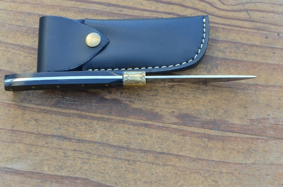 Cuchillo plegable de acero inoxidable hecho a medida de la colección Eagle 9888FF Foto 3 de 4