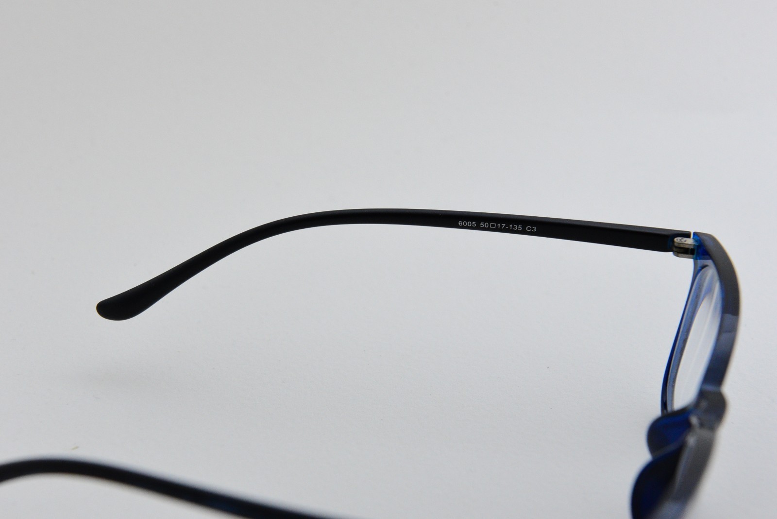 GOGGLES4U 6005 ULTRA THIN LIGHT SQUARE EYEGLASS FRAMES 5017135 BLACK