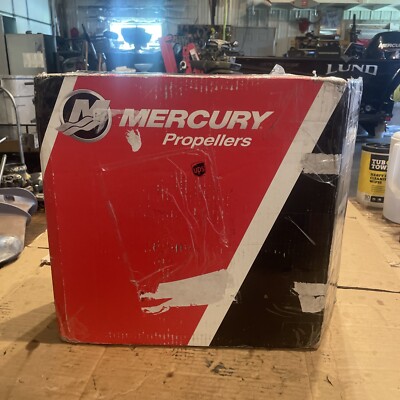 Mercury New OEM Spitfire 4 Blade Prop Propeller 13.8 X 13P Pitch 48-8M8026570