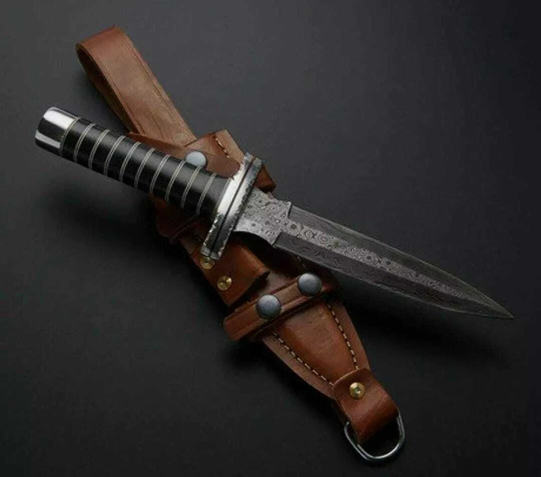 CUSTOM HANDMADE DAMASCUS STEEL 12" DAGGER KNIFE, HUNTING KNIFE WITH HORN HANDLE