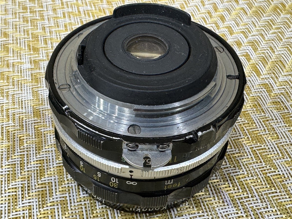 Nikon 28mm F/3.5 Nikkor-H Auto Ai`d Vintage wide angle Lens Nikon 28mm F/3.5 Nikkor-H Auto Ai`d Vintage wide angle Lens