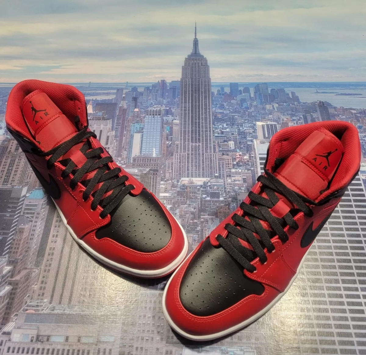Nike Air Jordan 1 Mid Reverse Bred Gym Red/Black Mens Size 12 554724 660 New