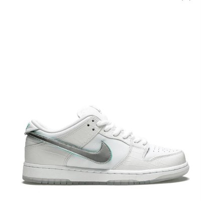nike dunk diamond white