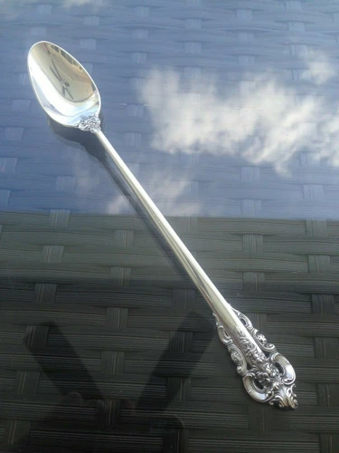 CLEAN ICED TEASPOON WALLACE GRANDE BAROQUE STERLING SILVER GRAND ICE TEA SPOON
