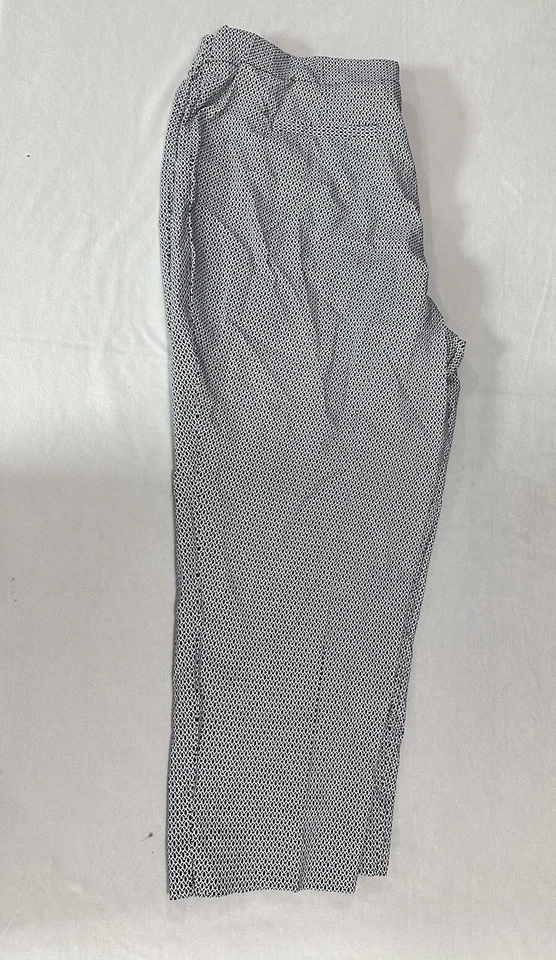 Katherine Barclay Women’s Printed Pants Size 18W - Image 2 of 4