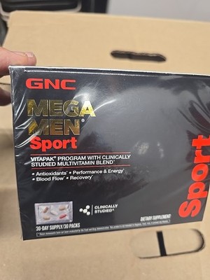 GNC MEGA MEN  Sport Vitapak  (30 Servings)